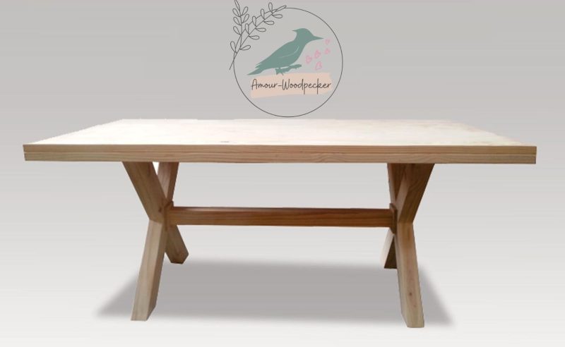 Double volume Crossed Leg Dinning Table