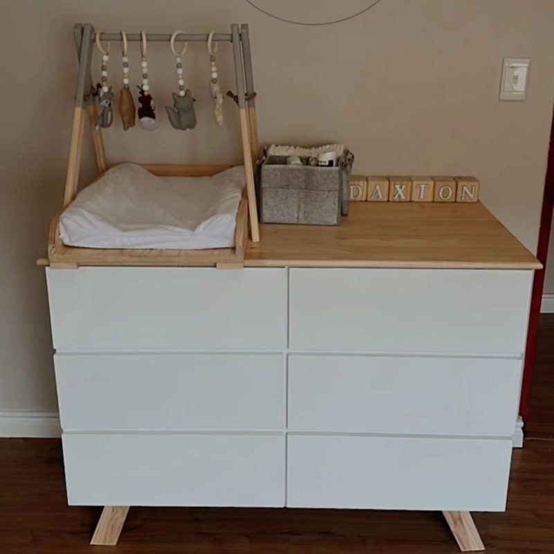 Two Tone Compactum Chest Drawers