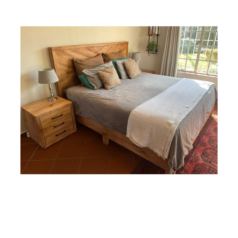 King size Chevron bed