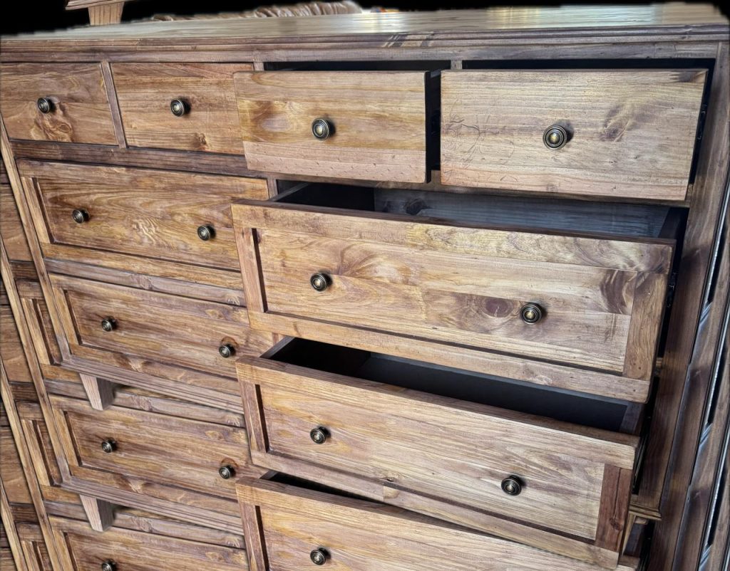 Sharne Dresser - Image 5