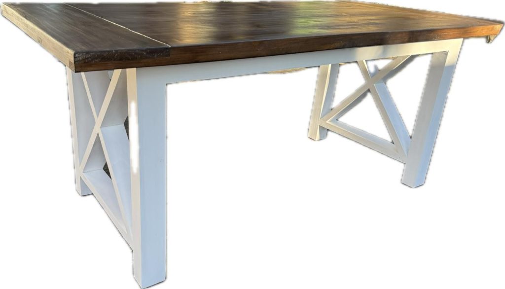 Linell Farmstyle dining table with Chairs - Image 7