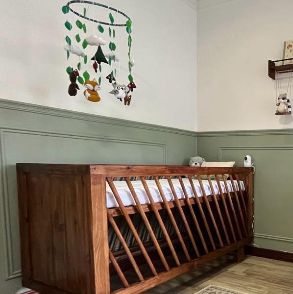 Dreams and giggles cot with Toddler Rail