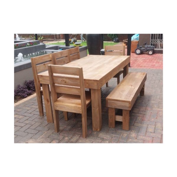 The Cozy block dining table